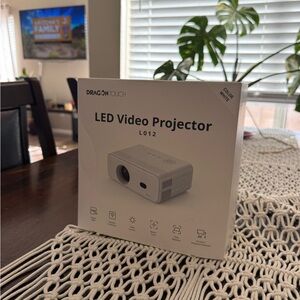 Dragon Touch LED Video Projector L012 in White